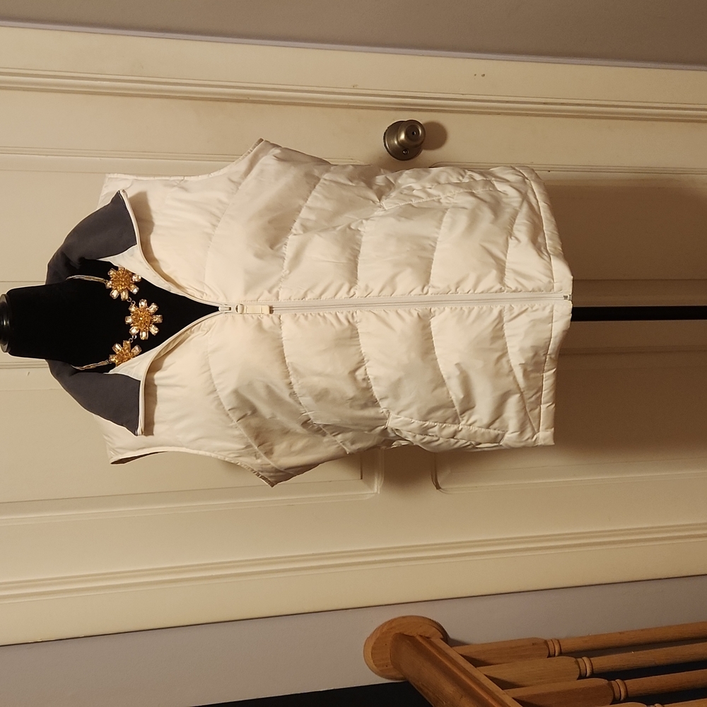 LANDS' END VEST  SIZE L